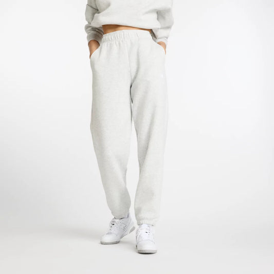 New Balance Sport Essentials Fleece Jogger For Women