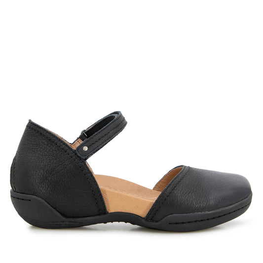 Women Margo Black